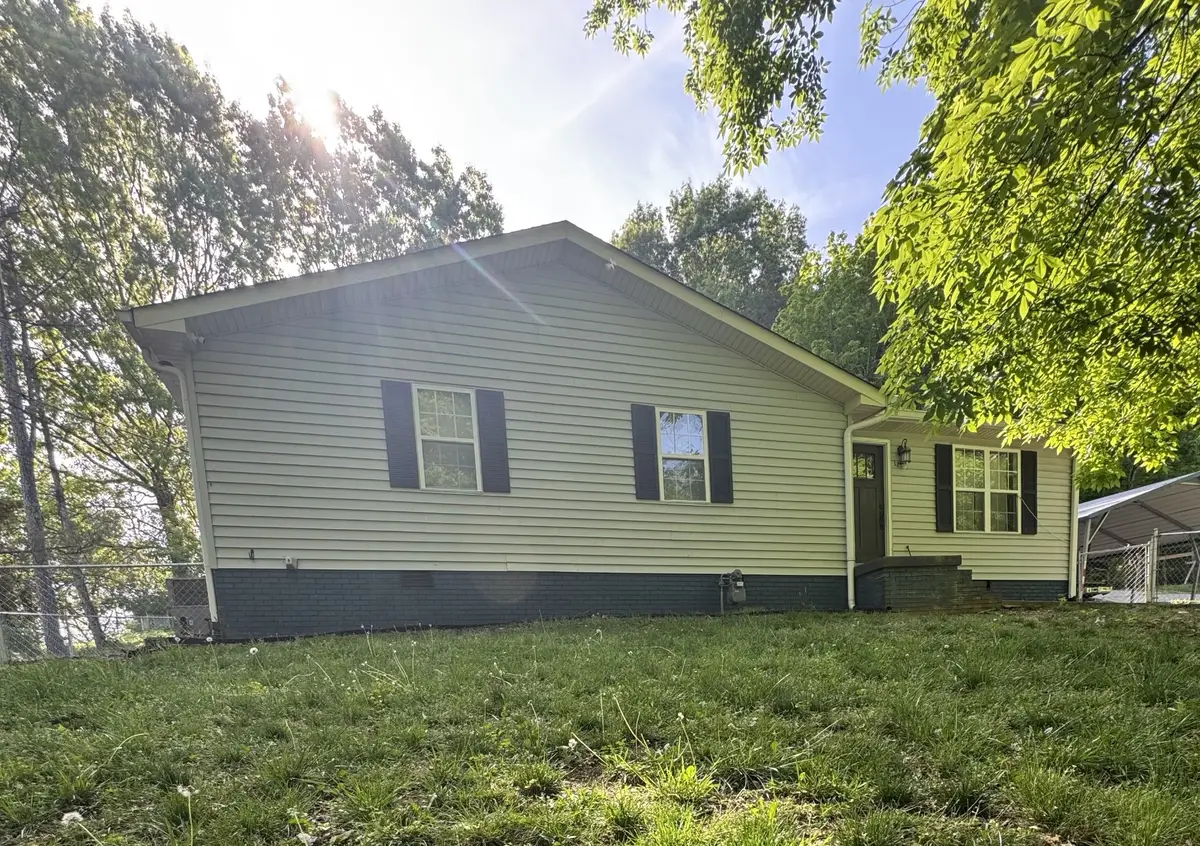 121 Lafon Dr, Carthage, TN 37030 - #1