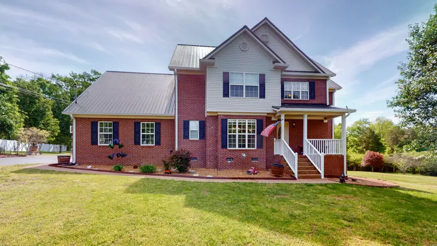 1109 Stonehenge Ct, Columbia, TN 38401 - #3