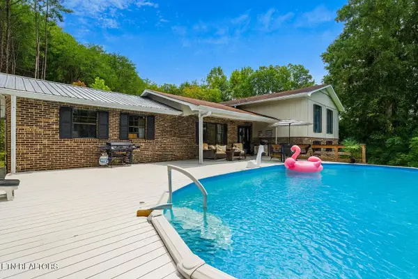 8720 Spangler Rd, Knoxville, TN 37920