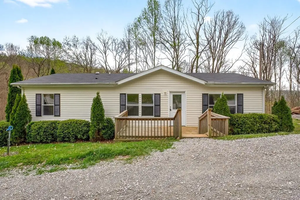 540 Spencer Dr, Spencer, TN 38585 - #1