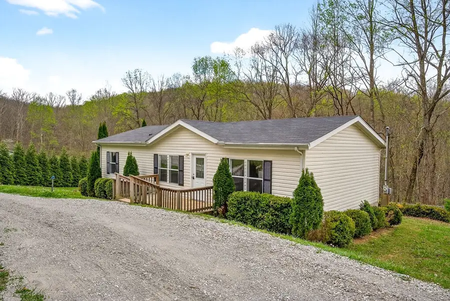 540 Spencer Dr, Spencer, TN 38585 - #2