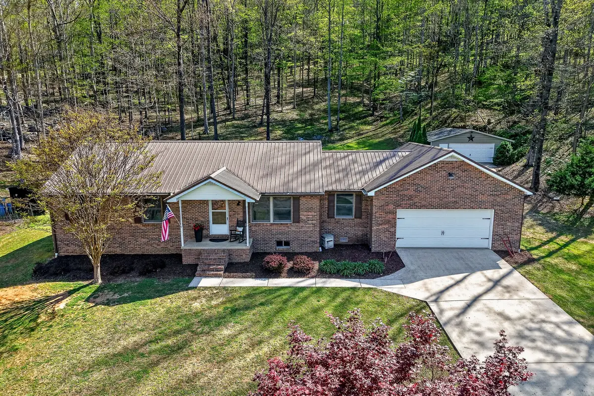 747 Old County Farm Rd, Spencer, TN 38585 - #1