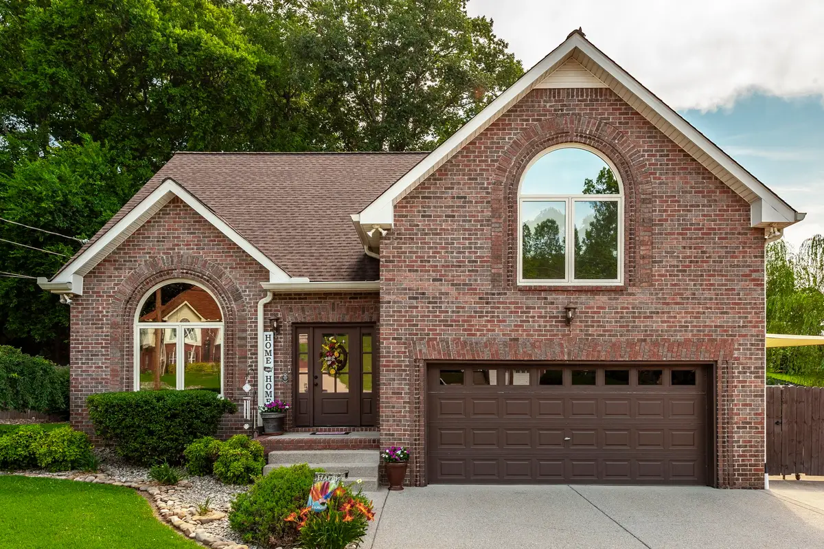 110 Camden Ct N, Hendersonville, TN 37075 - #1