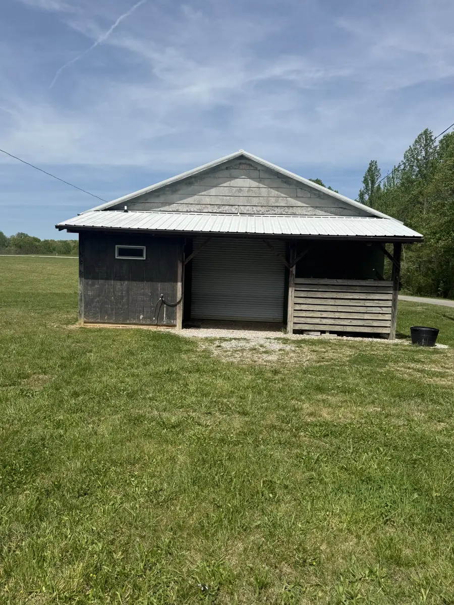 4921 Webbs Camp Rd, Walling, TN 38587 - #3