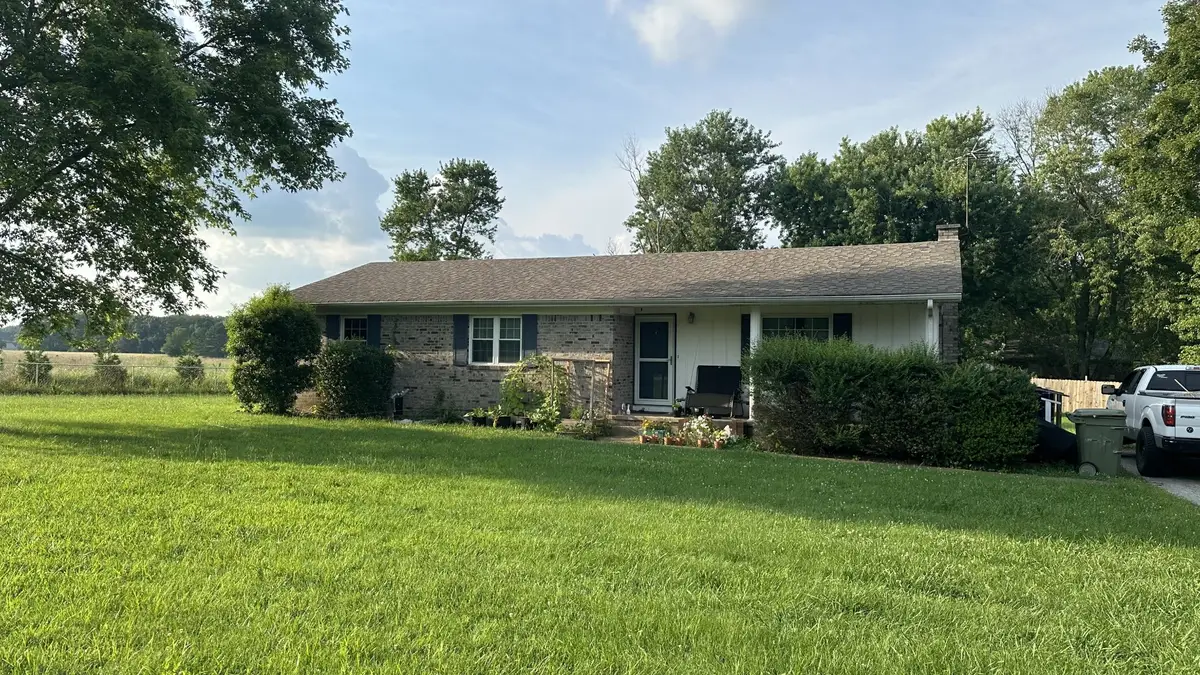 1814 Grandaddy Rd, Lawrenceburg, TN 38464 - #1