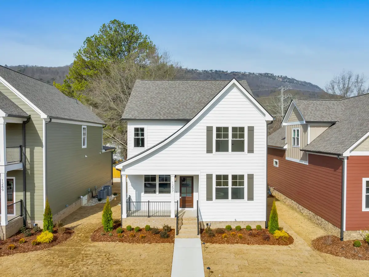 1297 Thomas Avenue, Chattanooga, TN 37409 - #1