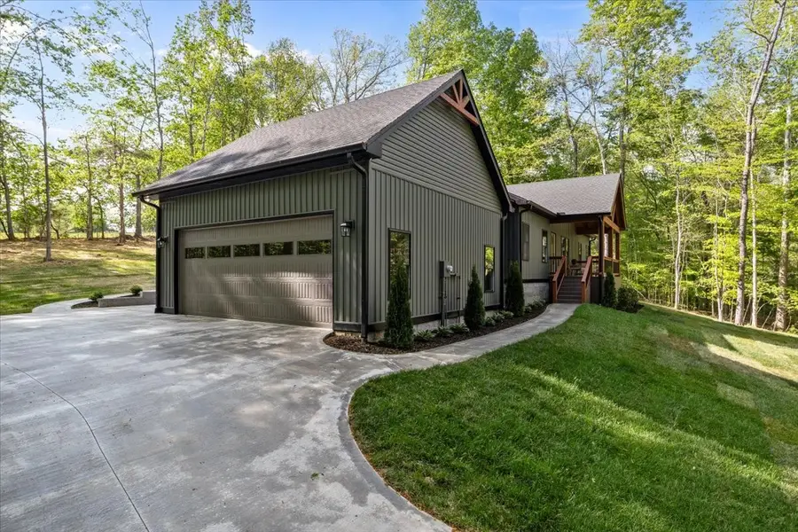 827 Town Branch Rd, Charlotte, TN 37036 - #3