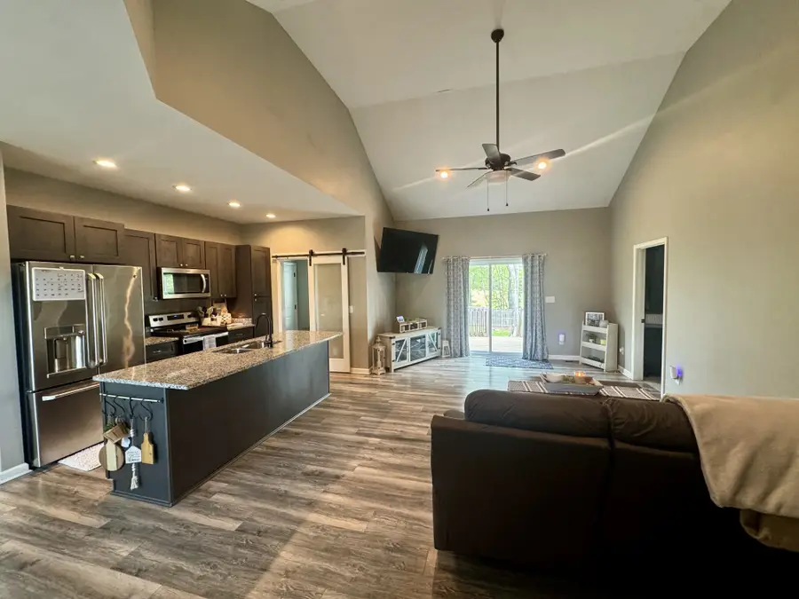 120 Pine Thicket Rd, McEwen, TN 37101 - #3