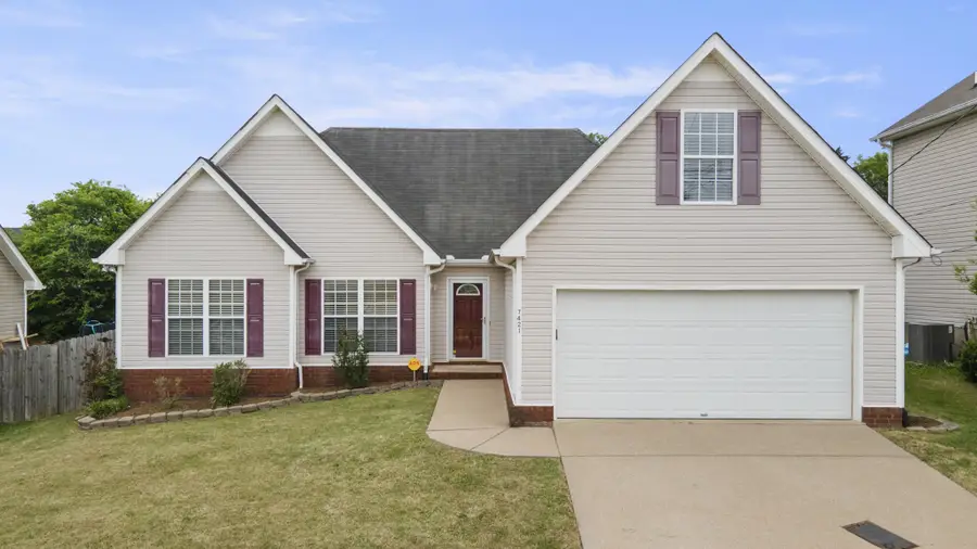 7421 Maggie Dr, Antioch, TN 37013 - #2
