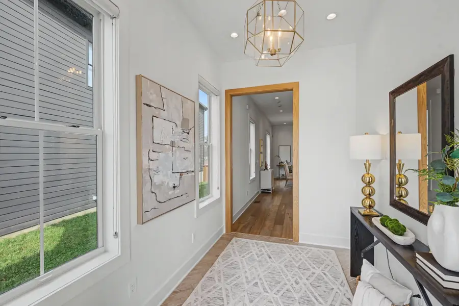 6412A Premier Dr, Nashville, TN 37209 - #3