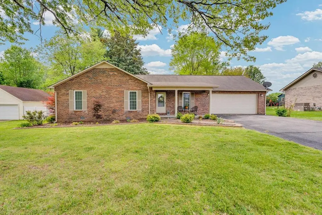 595 Laurel Park Cir, Cookeville, TN 38501 - #1