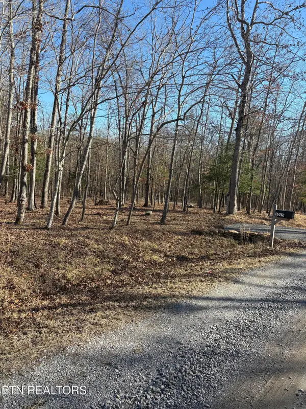 500 Brave Lane, Crossville, TN 38572