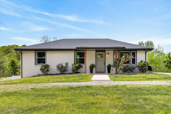 3466 Oak Ridge Rd, Palmyra, TN 37142