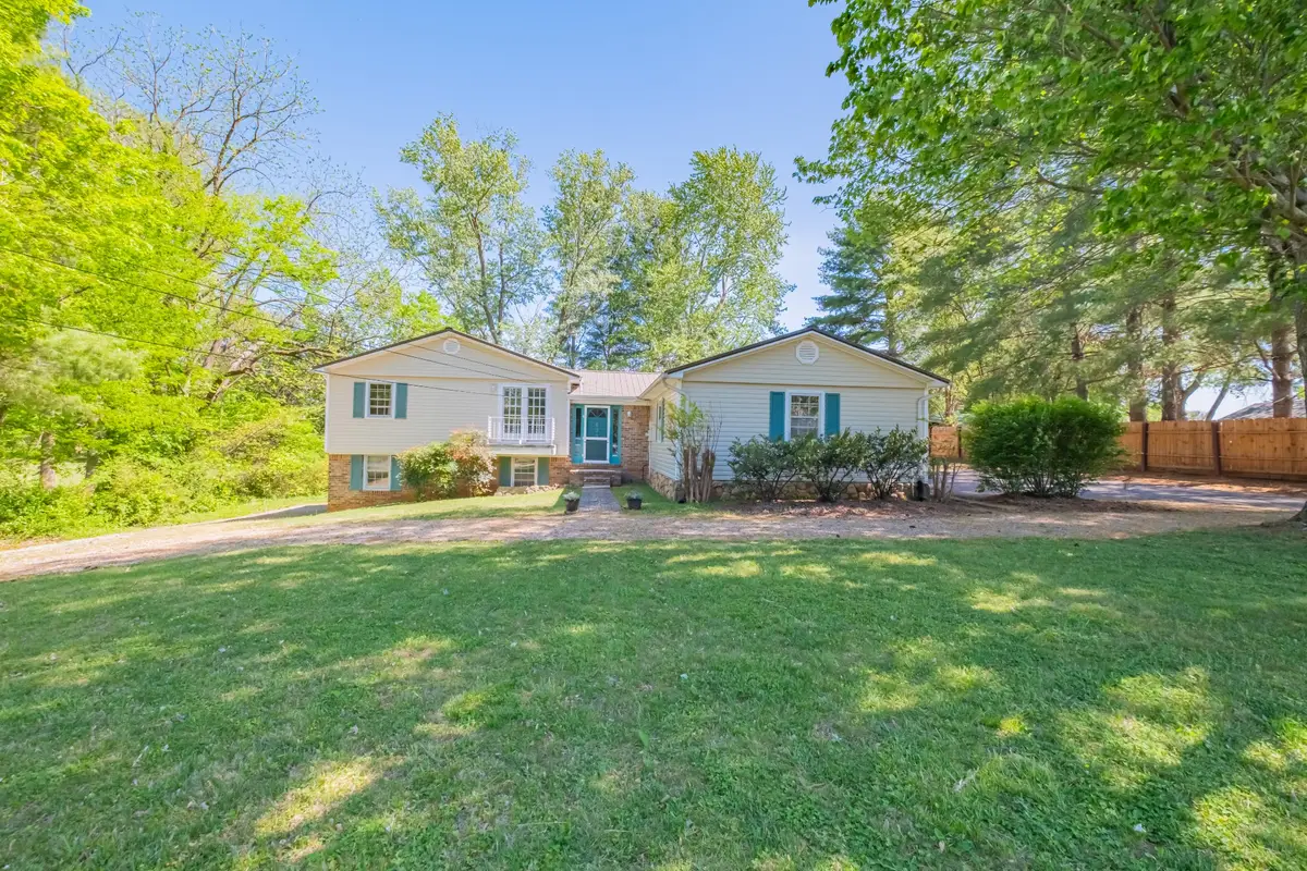 639 Sunburst Dr, McMinnville, TN 37110 - #1