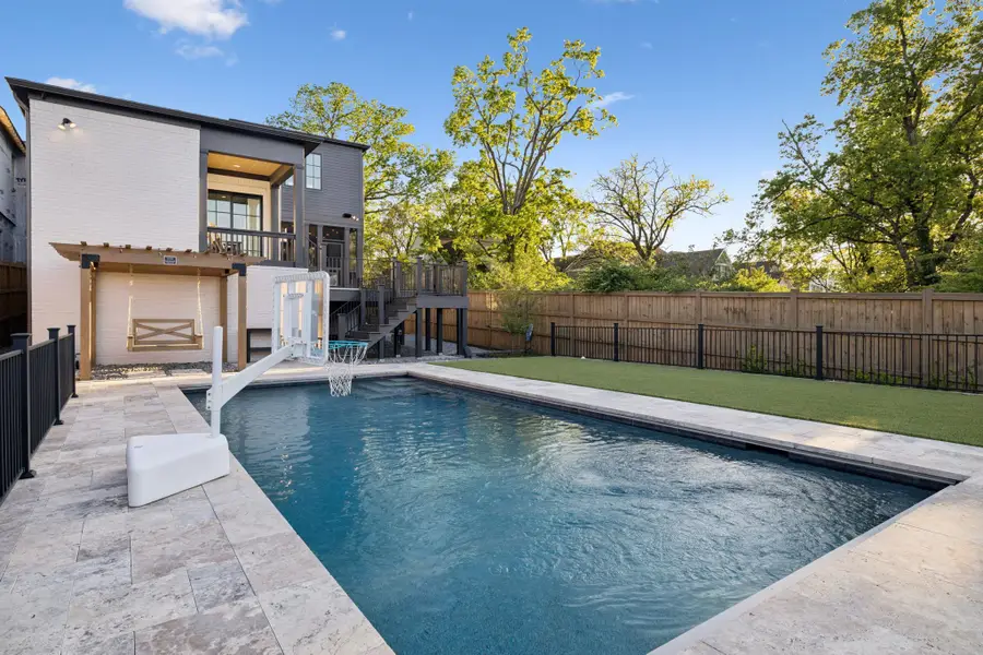 2016B Galbraith Dr, Nashville, TN 37215 - #3