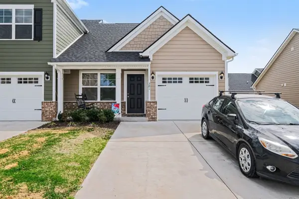 381 Ezra St, Pleasant View, TN 37146