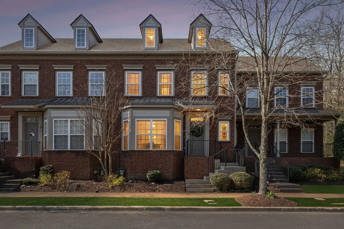 7053 Sunnywood Dr, Nashville, TN 37211 - #1