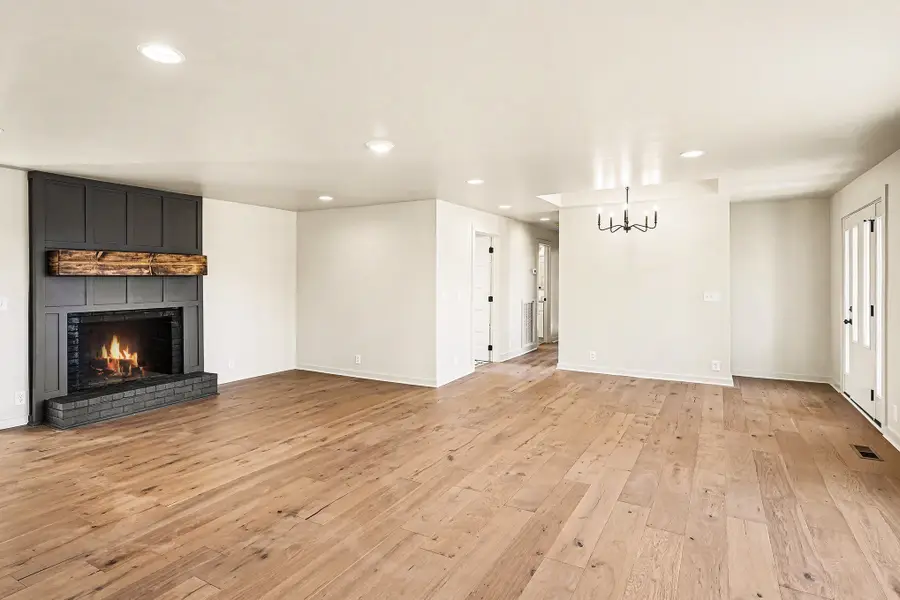 1616 Saundersville Ferry Rd, Mount Juliet, TN 37122 - #3