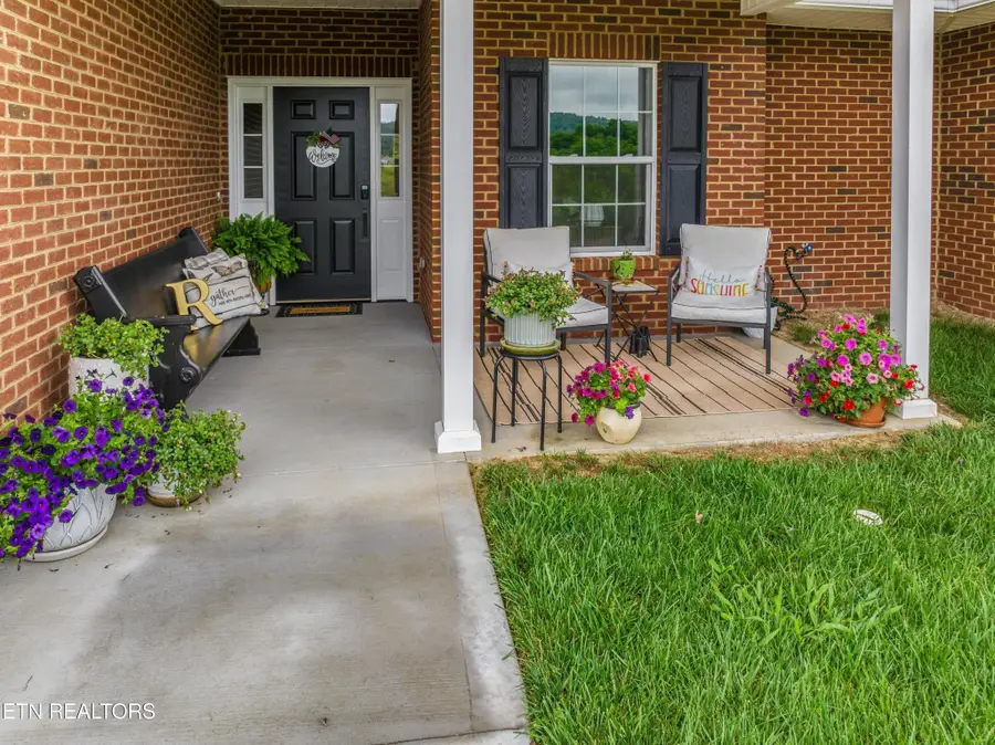 1032 Patriots Landing, Dandridge, TN 37725 - #2