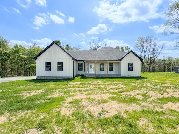 1737 Shiloh Rd, Lafayette, TN 37083