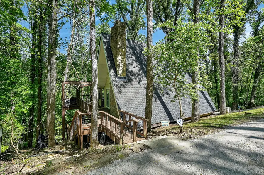 280 Hurricane Hill Rd, Silver Point, TN 38582 - #2