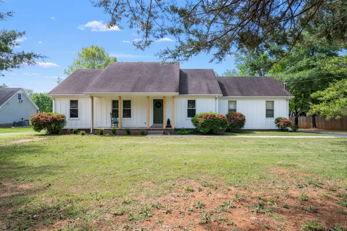 1618 Windy Meadow Dr, Christiana, TN 37037 - #1