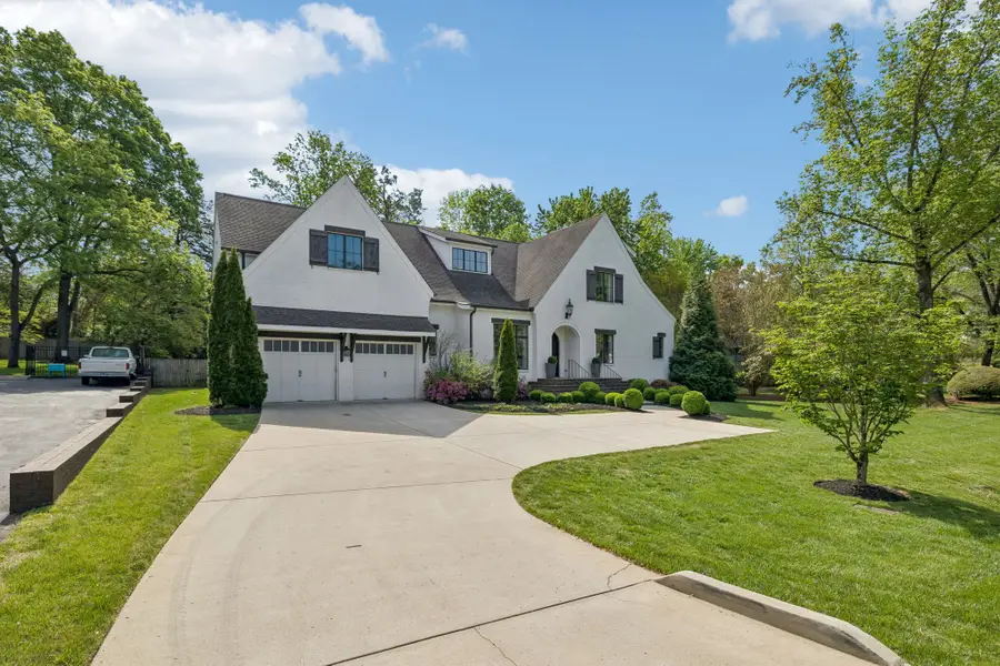 4040 Russellwood Dr, Nashville, TN 37204 - #3