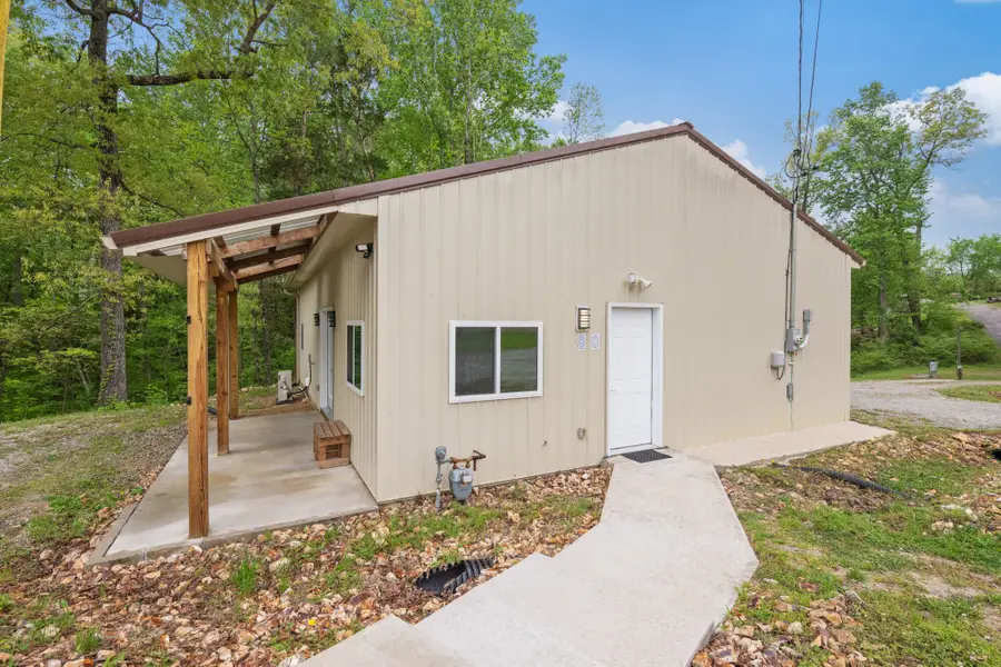 80 Whippoorwill Ln, Decaturville, TN 38329 - #2