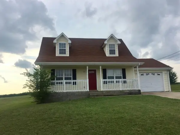 695 Artic Ave, Oak Grove, KY 42262