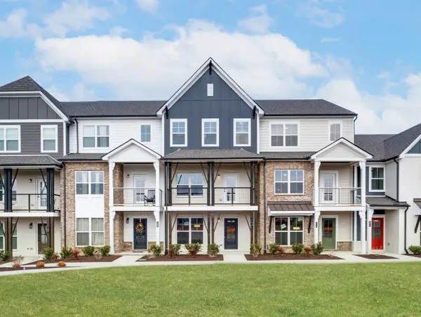 606 Granbury Pvt Drive, Hendersonville, TN 37075