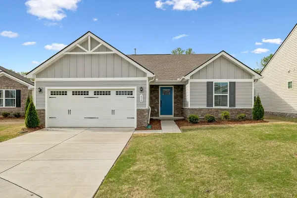 616 Streamview Dr, White House, TN 37188