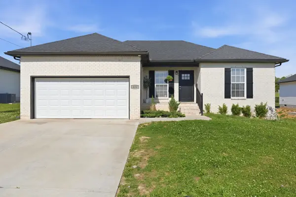 402 Rose Ln, Shelbyville, TN 37160