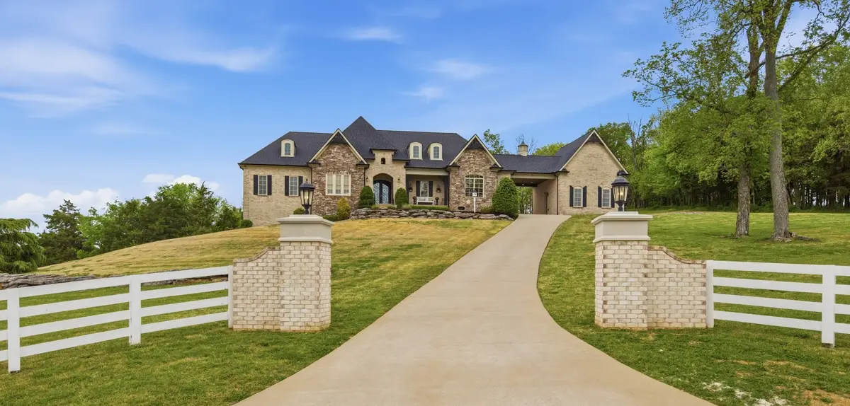 1500 Buckskin Ct, Thompsons Station, TN 37179 - #1