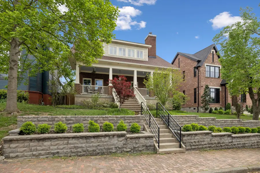 928 Russell St, Nashville, TN 37206 - #3