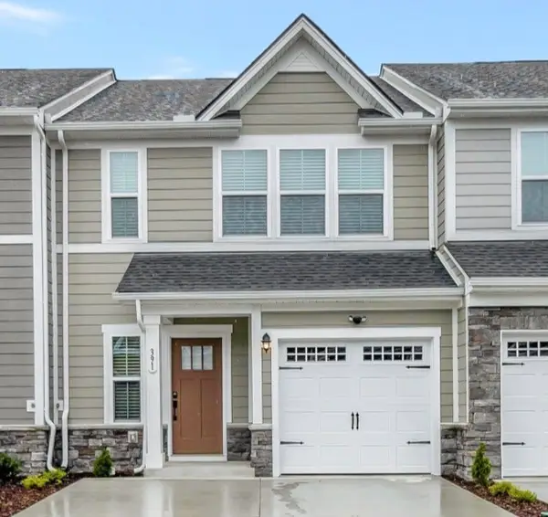 391 Camargue Ct, Smyrna, TN 37167