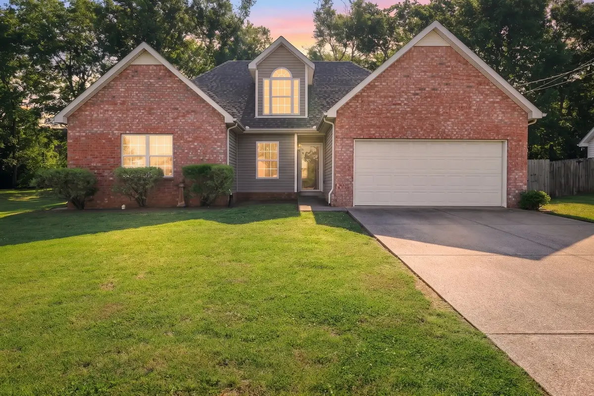 2233 Rosecran Cir, La Vergne, TN 37086 - #1