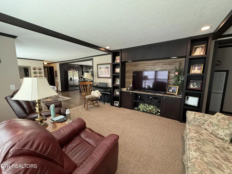 201 Se Ellisa Drive, Cleveland, TN 37323 - #3