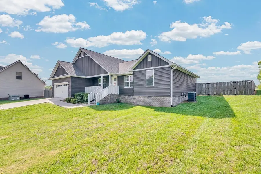 610 N Mcbroom Chapel Rd, Cookeville, TN 38501 - #2