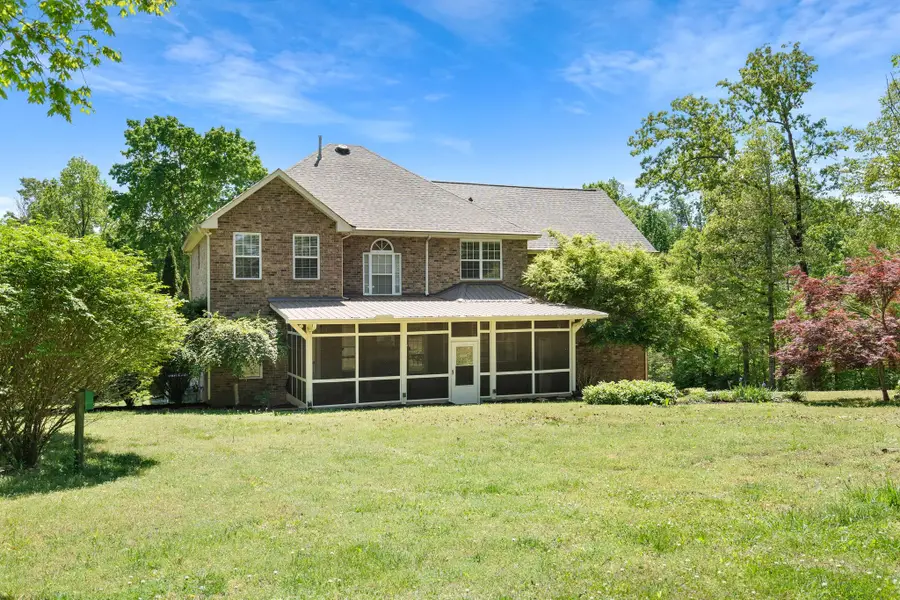1034 Ridglea Dr, Burns, TN 37029 - #2