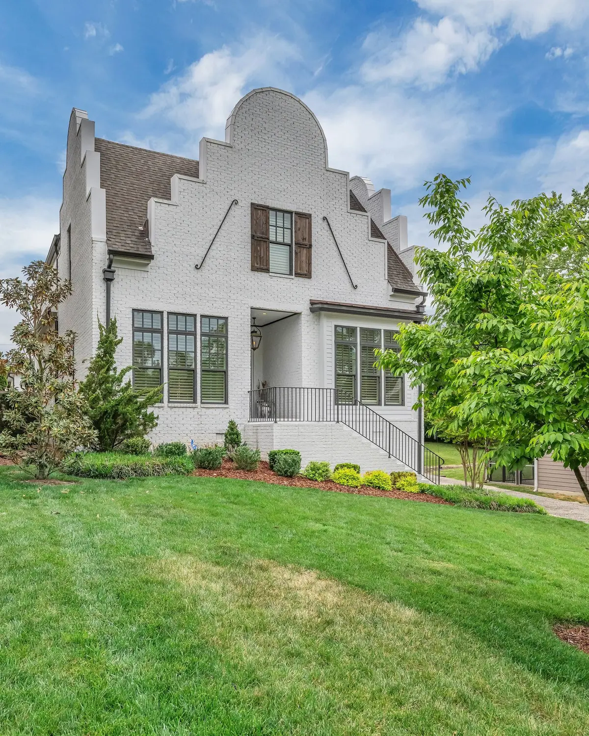 2227 Castleman Dr, Nashville, TN 37215 - #1