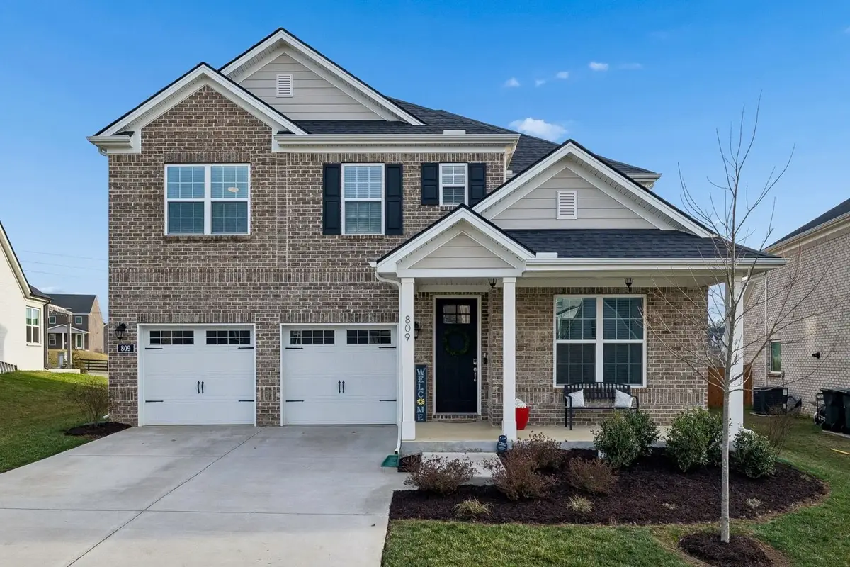 809 Cawthorn Ln, Mount Juliet, TN 37122 - #1