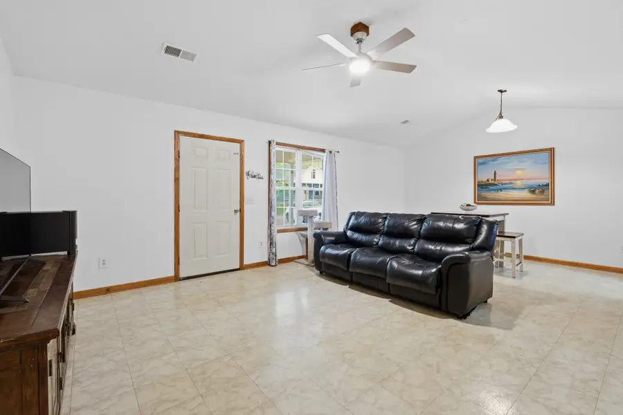 71 Periwinkle Path, Leoma, TN 38468 - #3