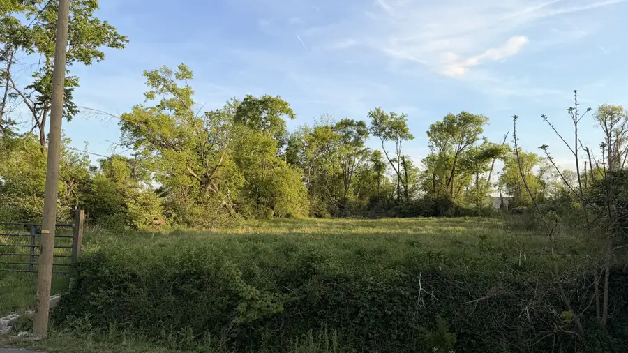 215 Old Amqui Rd, Madison, TN 37115 - #2