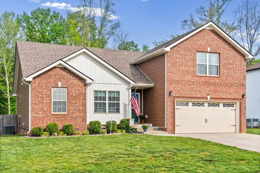 2324 Colston Dr, Clarksville, TN 37042 - #3