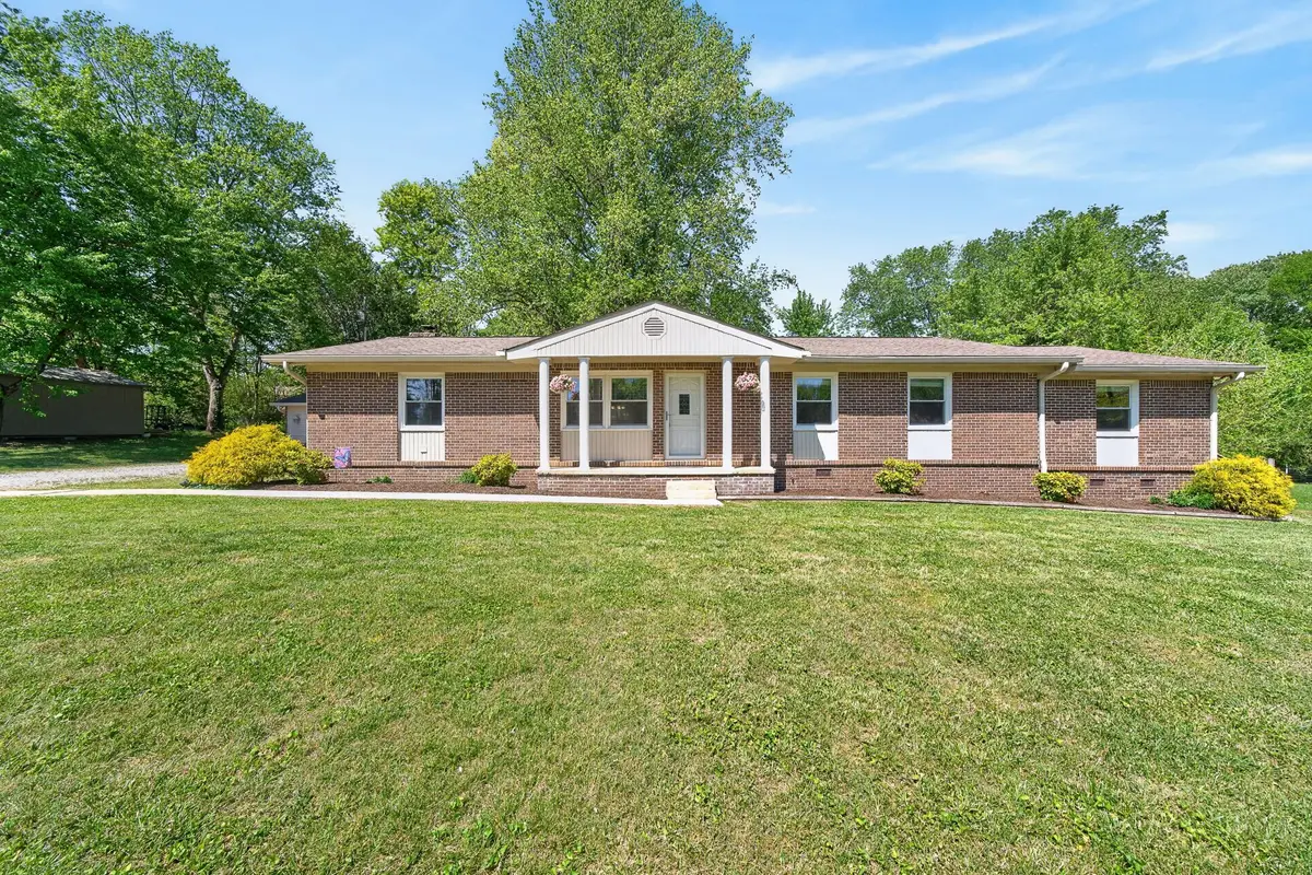 3328 Dietz Dr, Cookeville, TN 38506 - #1