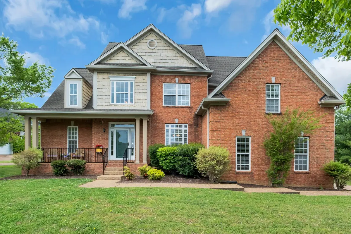 613 Regent Park Dr, Mount Juliet, TN 37122 - #1