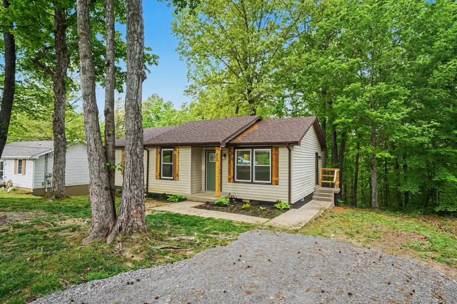 512 Aspen Dr, Clarksville, TN 37042 - #3