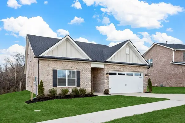 815 Hillock Trace, Lebanon, TN 37087