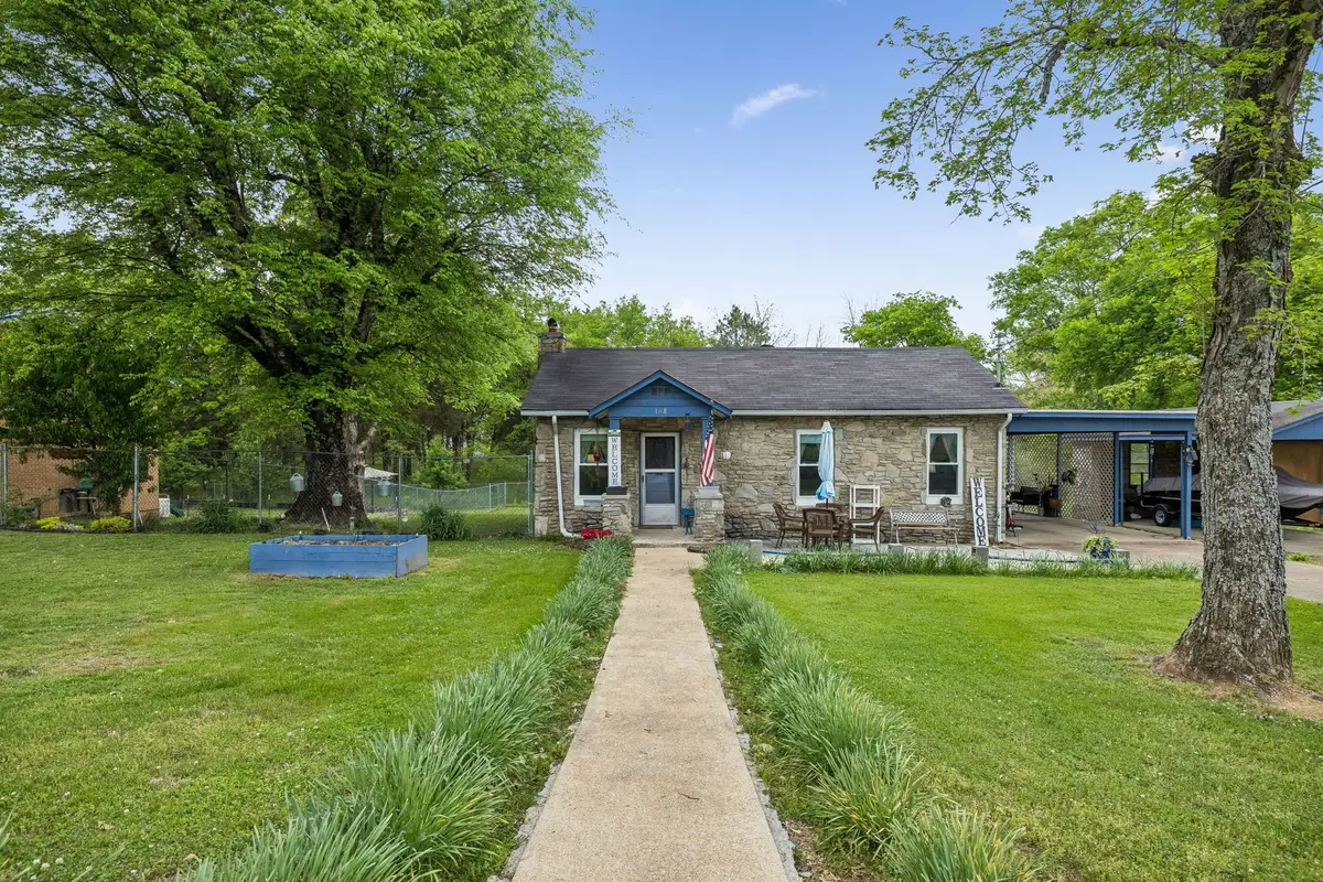 108 King Dr E, Fayetteville, TN 37334 - #1
