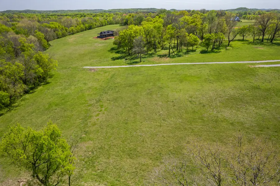 2 Old Zion Rd, Columbia, TN 38401 - #3